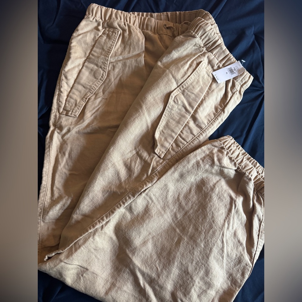 Gap Women’s Cargo Utility Joggers
